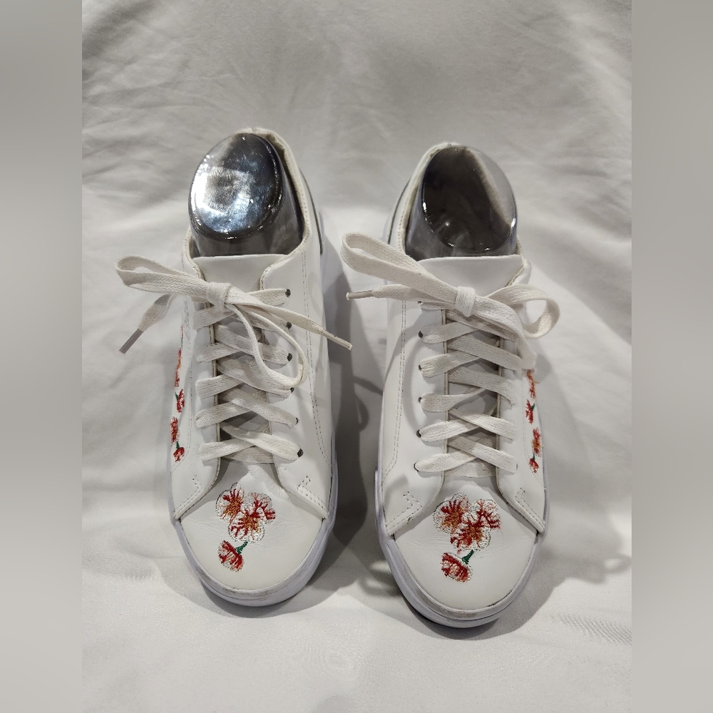 Topshop White Casual Embroidered Sneakers Size 8.5 - Picture 4 of 9
